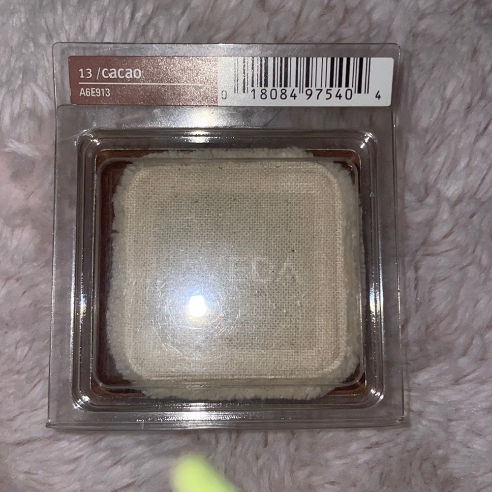 Aveda Inner Light mineral dual pressed powder foundation #13 Cacao